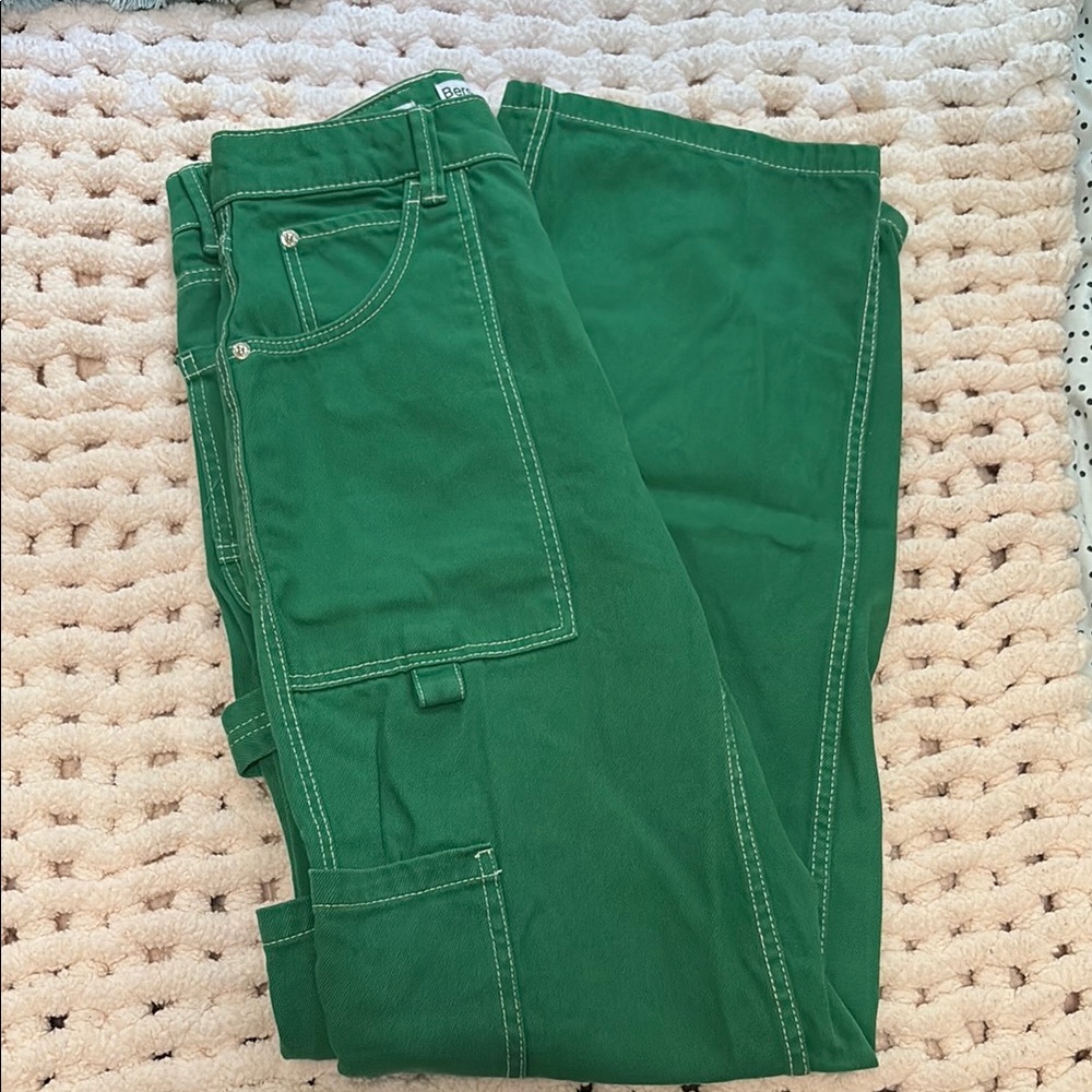 Bershka Green High Rise Women Jeans - Picture 3 of 5
